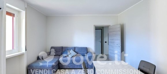 3 bedrooms Apartment in Luino, Italy No. 329679 3