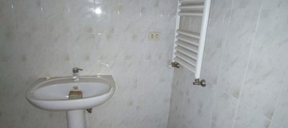 3 rooms Apartment in Rapallo, Italy No. 218802 11