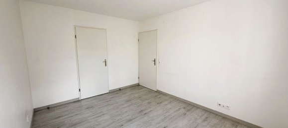 Apartamento de 1 dormitorio en La Queue-en-Brie, France No. 327914 4