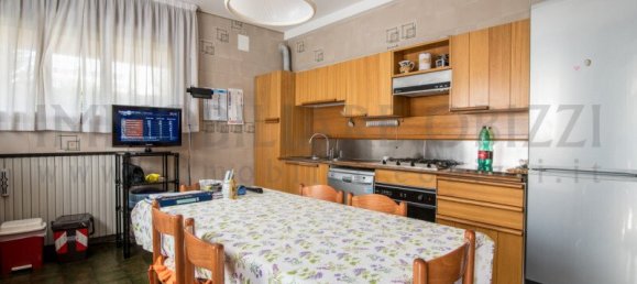 4 bedrooms Villa in Padua, Italy No. 150242 8