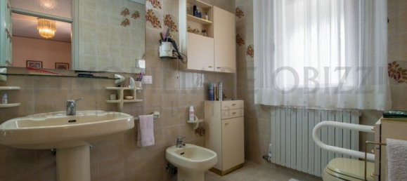 4 bedrooms Villa in Padua, Italy No. 150242 18