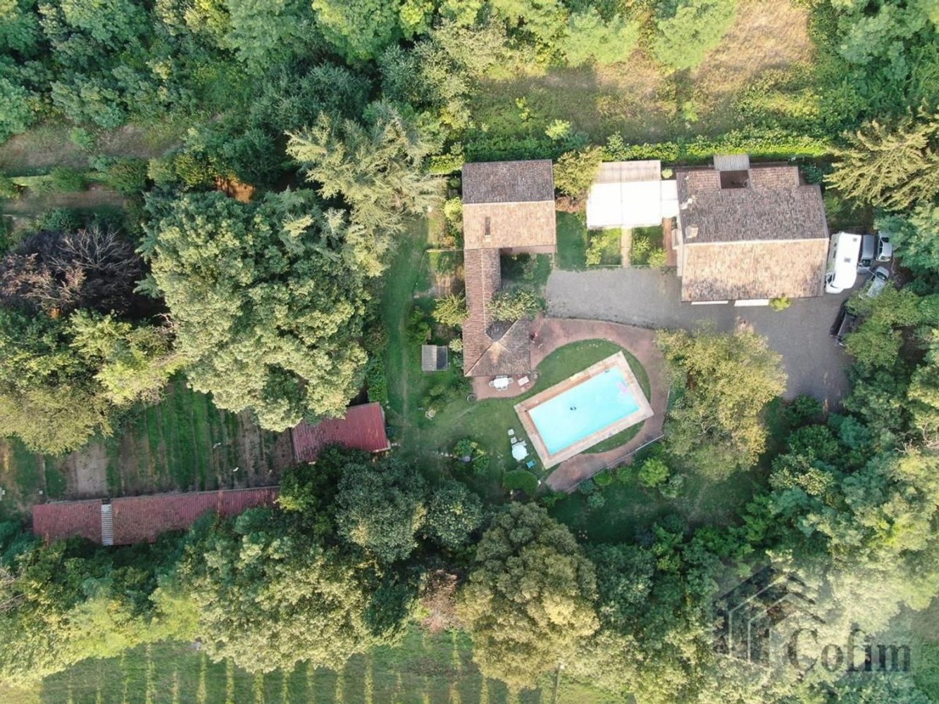 Propriété commerciale à Cappella Cantone, Italy 240m² No. 383908