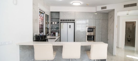 6 bedrooms Villa in Algorfa, Spain No. 188001 4