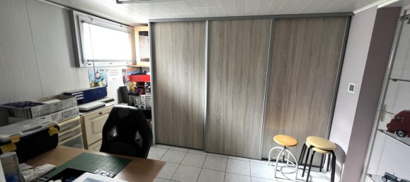 4 bedrooms House in Cholet, France No. 96534 13