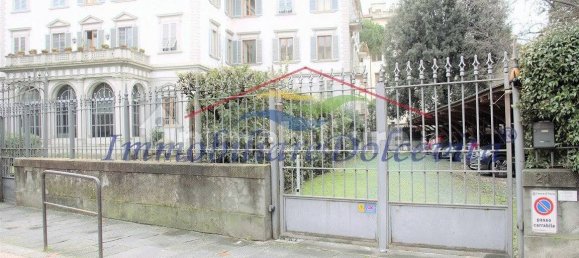 6m² Parking in Florence, Italy No. 259396 10