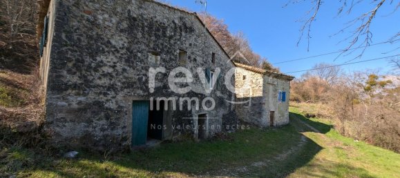 Дом с 6 спальнями в Рош-Сен-Секре-Бекон, Франция № 260433 2