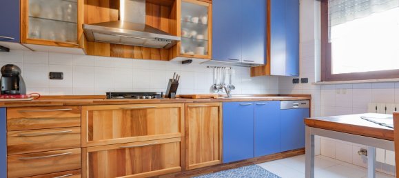 4 chambres Appartement à Legnano, Italy No. 370151 13