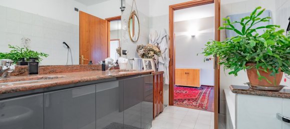 4 chambres Appartement à Legnano, Italy No. 370151 23