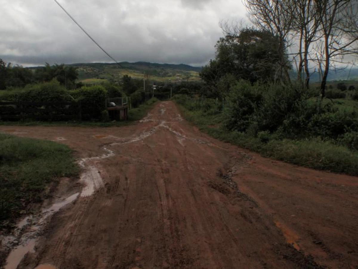 3 bedrooms House in Valle del Cauca, Colombia No. 1204