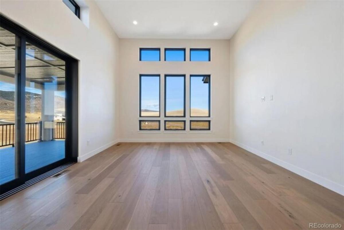 4 bedrooms House in Larkspur, USA No. 424835