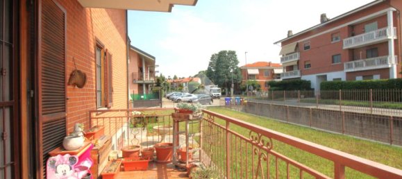 2 chambres Appartement à Trofarello, Italy No. 272015 12