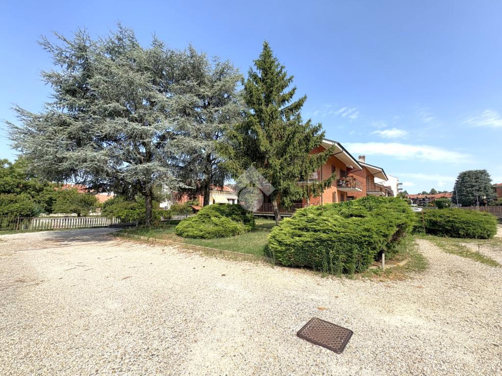 2 chambres Appartement à Trofarello, Italy No. 272015