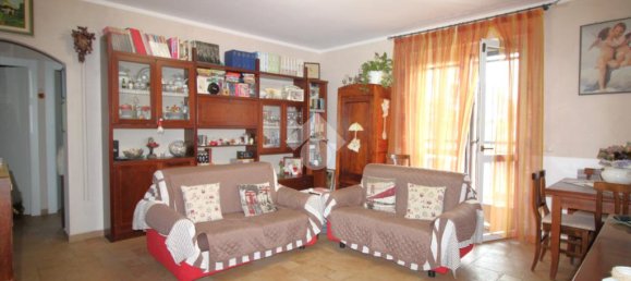 2 chambres Appartement à Trofarello, Italy No. 272015 3