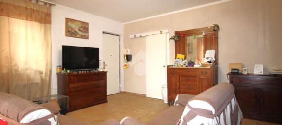 2 chambres Appartement à Trofarello, Italy No. 272015 6