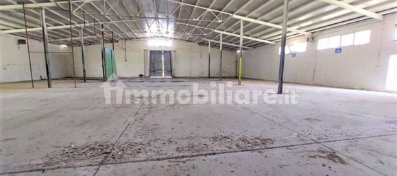 4000m² Warehouse in Lanciano, Italy No. 318861 8