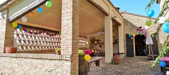 8 bedrooms House in Buonconvento, Italy No. 161801 7