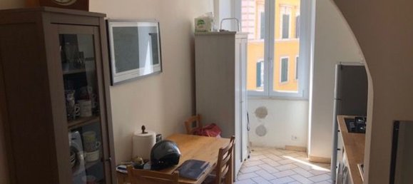 2 rooms Apartment in Rome, Italy No. 289638 9