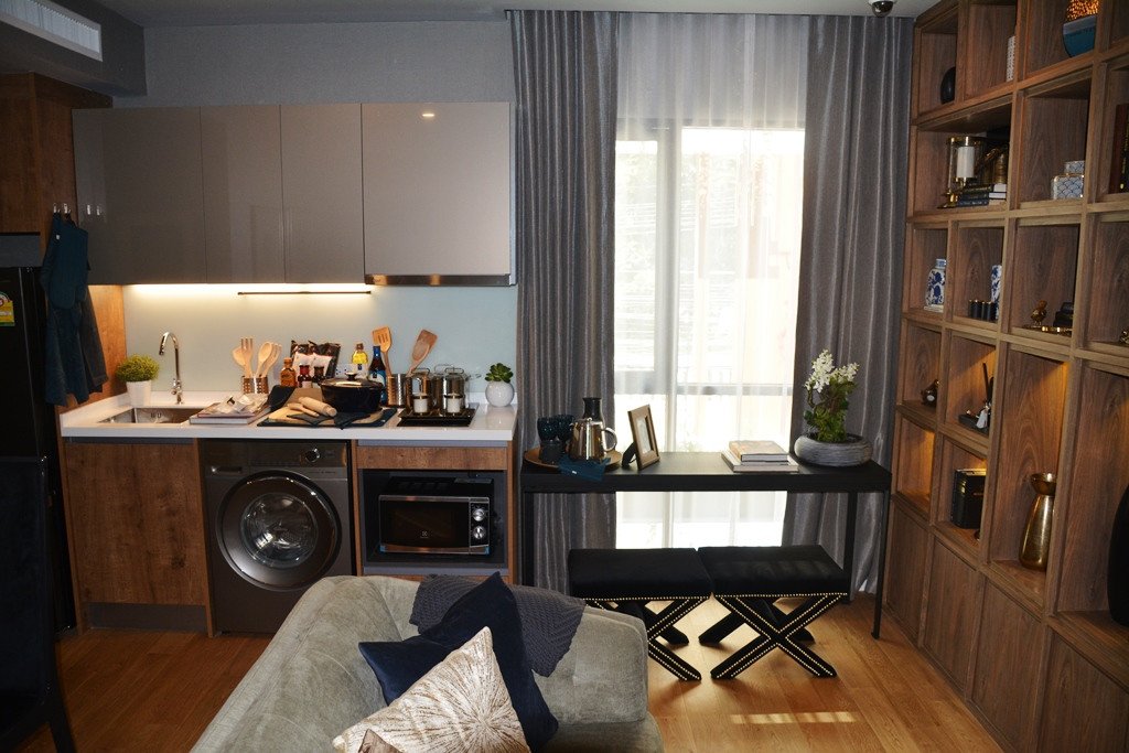 2 bedrooms Condo in Bangkok, Thailand No. 7397