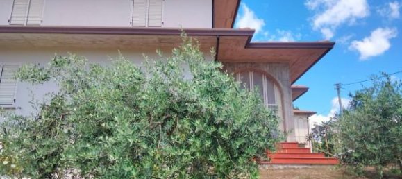 6-Zimmer Villa in Nocera Umbra, Italy, Nr. 74174 3