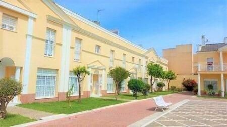 3 غرف نوم شقة في Jerez de la Frontera, Spain رقم 207621