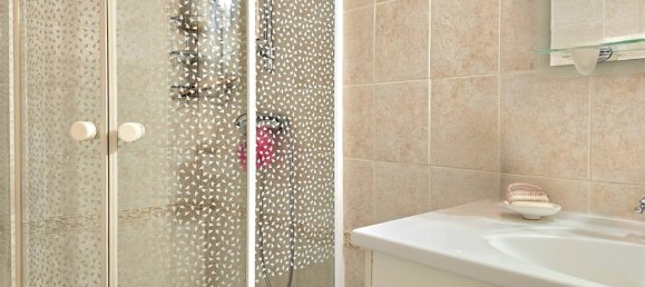 6 غرف نوم فيلا في La Valette-du-Var, France رقم 348699 11