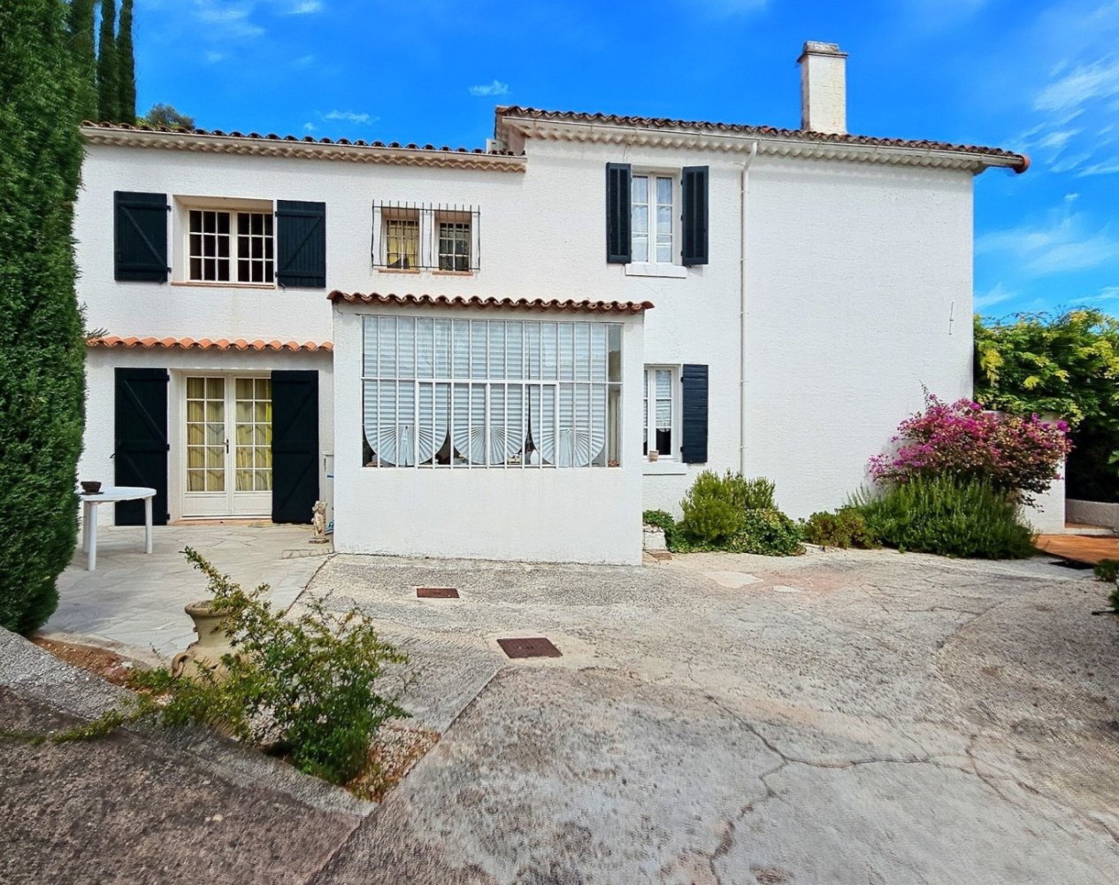 6 غرف نوم فيلا في La Valette-du-Var, France رقم 348699