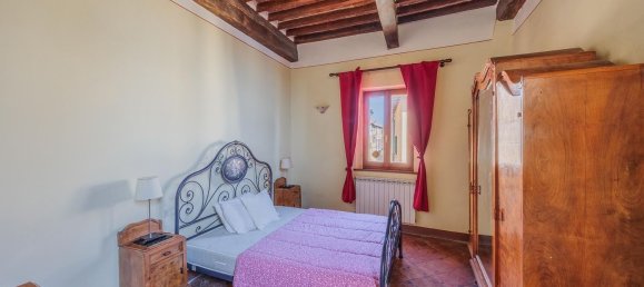 5 rooms Duplex in Pienza, Italy No. 50304 15