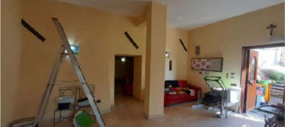 7-salle Appartement à Fara in Sabina, Italy No. 217798 31