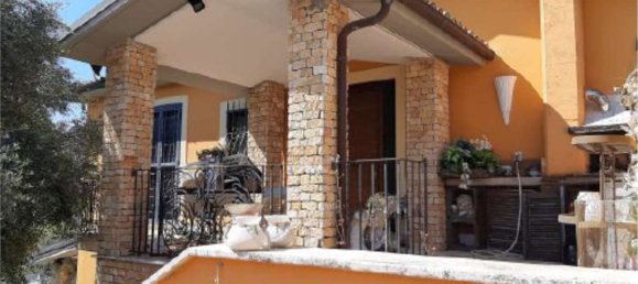 7-salle Appartement à Fara in Sabina, Italy No. 217798 21