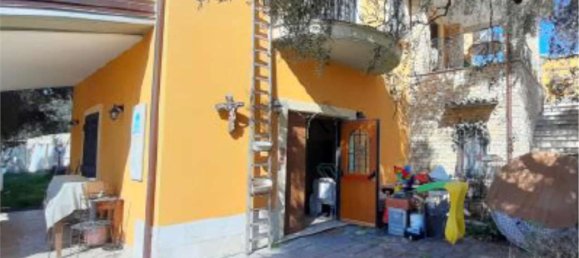 7-salle Appartement à Fara in Sabina, Italy No. 217798 17