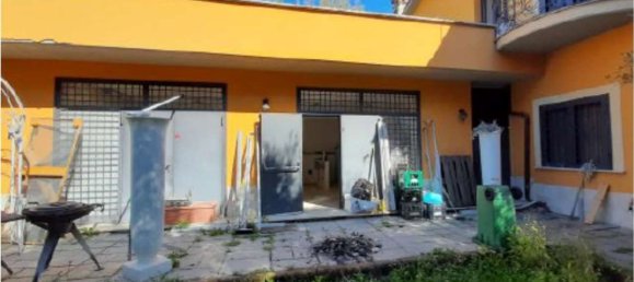 7-salle Appartement à Fara in Sabina, Italy No. 217798 35