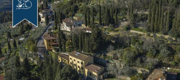 8 bedrooms Villa in Fiesole, Italy No. 119938 5