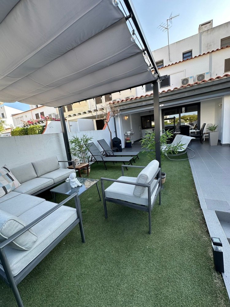 3 bedrooms House in Quarteira, Portugal No. 93130