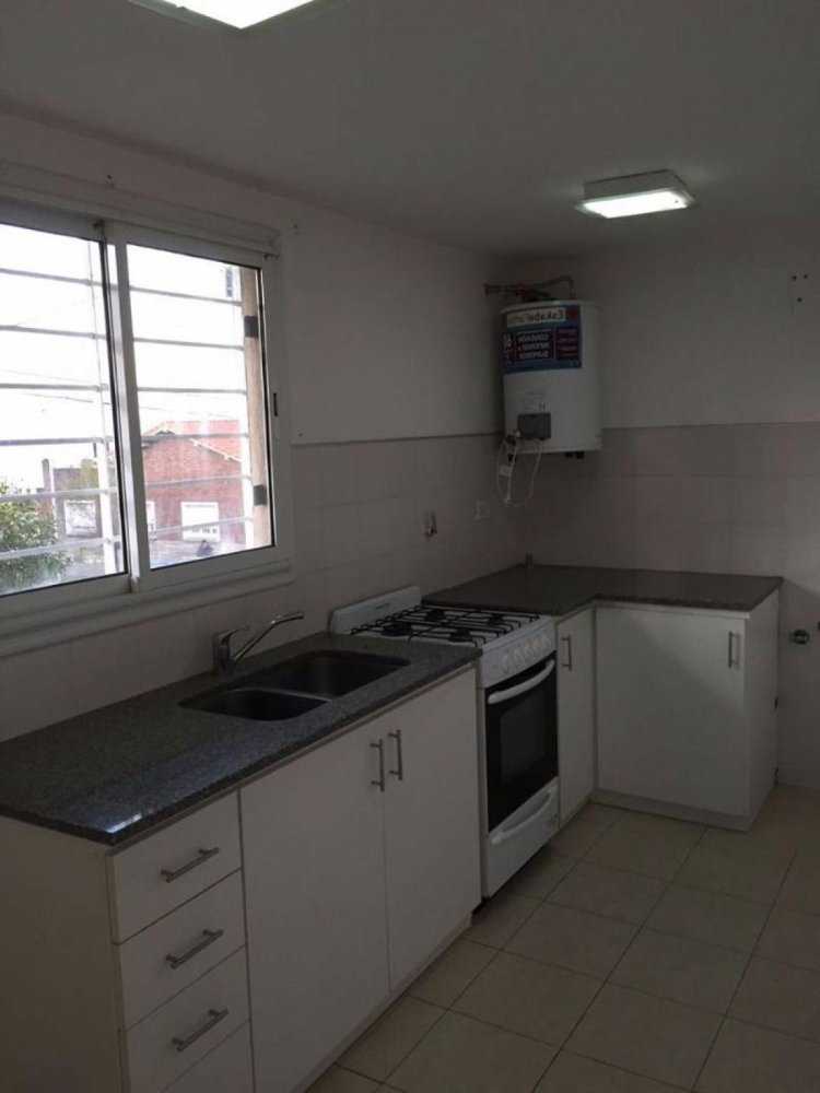 2 bedrooms Apartment in Mar del Plata, Argentina No. 68289