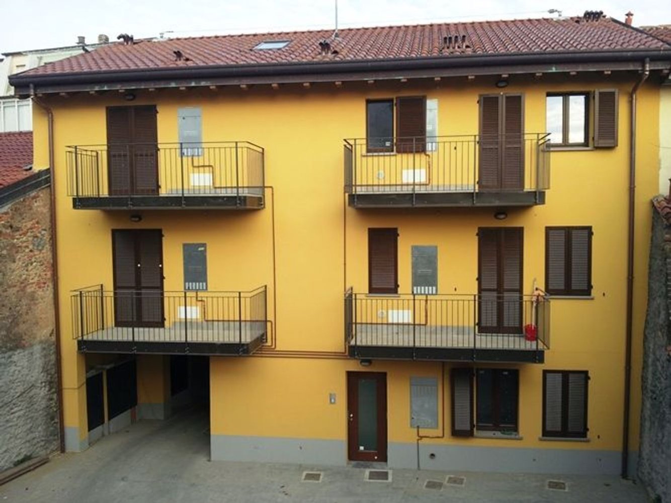 2 rooms Apartment in Appiano Gentile, Italy No. 124919