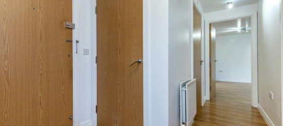 2 bedrooms Apartment in Redhill, United Kingdom No. 12318 11