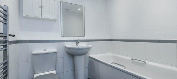 2 bedrooms Apartment in Redhill, United Kingdom No. 12318 7