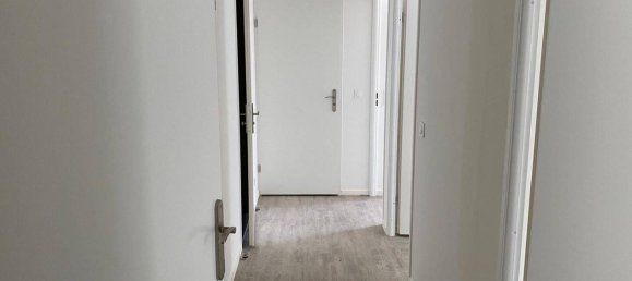 Квартира с 3 спальнями в Рони-су-Буа, Франция № 328049 4