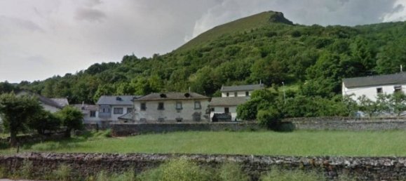 مستودع في Villablino, Spain 284متر مربع رقم 33532 9