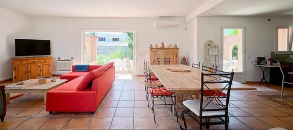 3 bedrooms Villa in Calenzana, France No. 77272 4