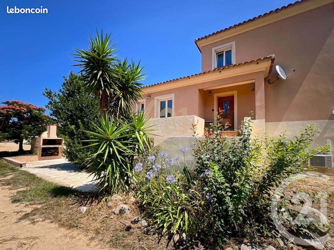 3 bedrooms Villa in Calenzana, France No. 77272