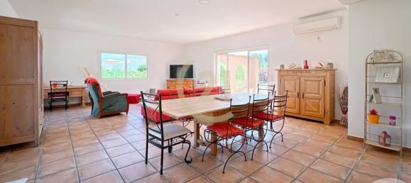 3 bedrooms Villa in Calenzana, France No. 77272 6