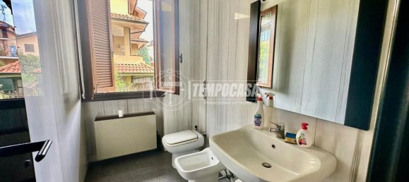 Apartamento de 6 habitaciónes en Bareggio, Italy No. 154560 15