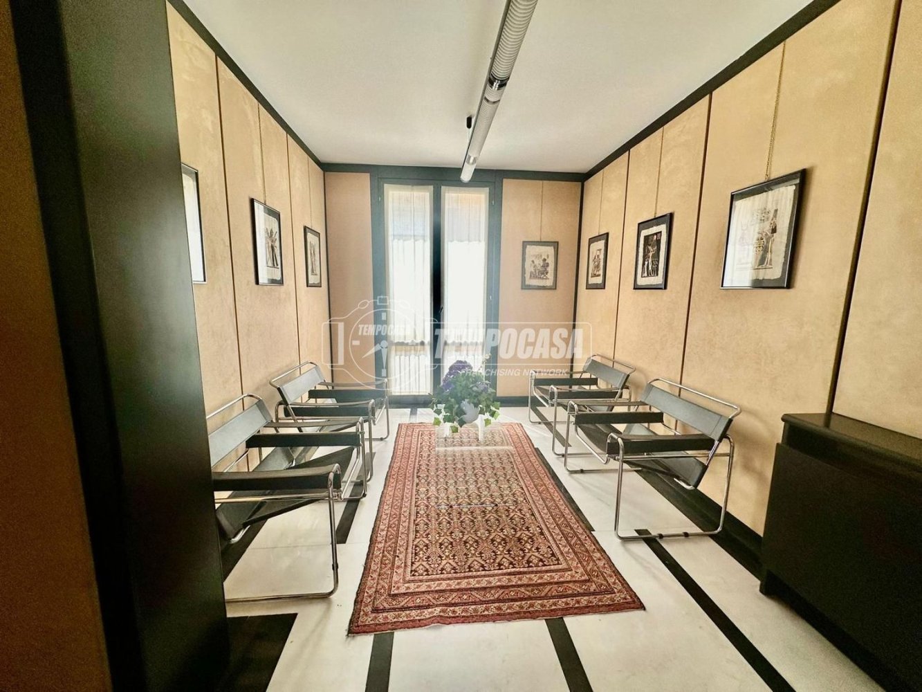 Apartamento de 6 habitaciónes en Bareggio, Italy No. 154560