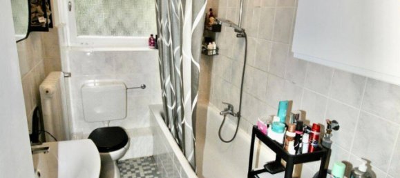 6 rooms Townhouse in Altona, Germany No. 369343 6