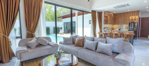 2 bedrooms Villa in Phuket, Thailand No. 8330 2