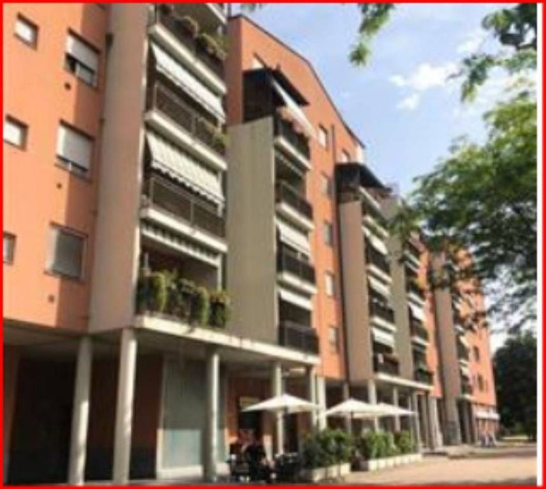 3 rooms Apartment in Brugherio, Italy No. 6429