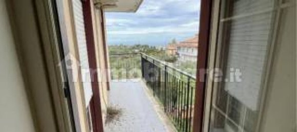 3 غرف نوم شقة في Pace del Mela, Italy رقم 226237 6