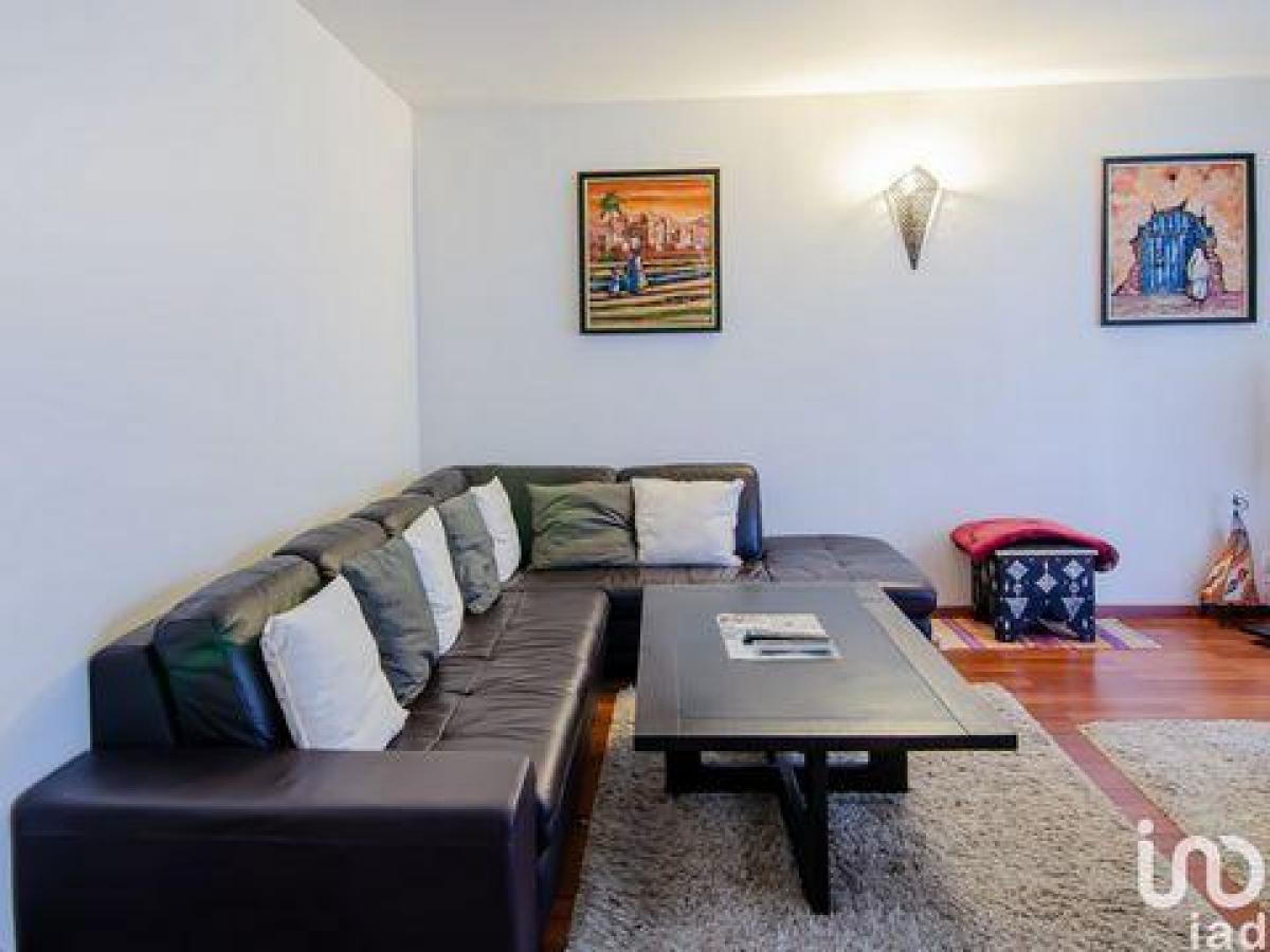 Кондоминиум  с 2 спальнями в Аржантёй, Франция № 28475