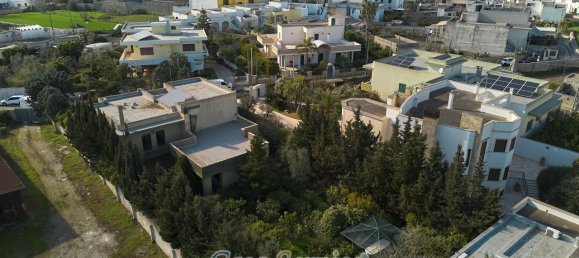 6-salle Villa à Ortelle, Italy No. 232824 10